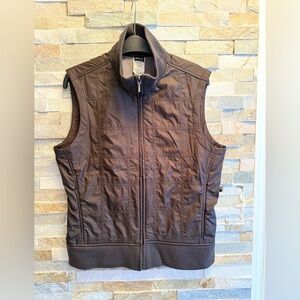 Patagonia vest. Excellent condition. Very soft. Dark brown.